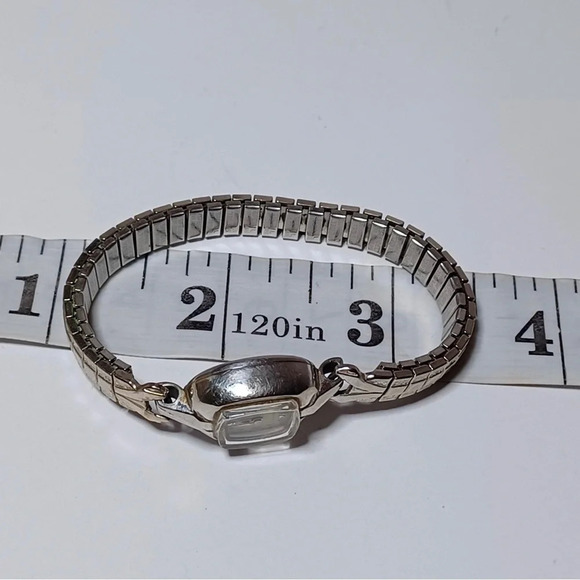 Vintage Hamilton Wind-up 10K Gold Filled Ladies Wristwatch working ticking sjows - Picture 6 of 7